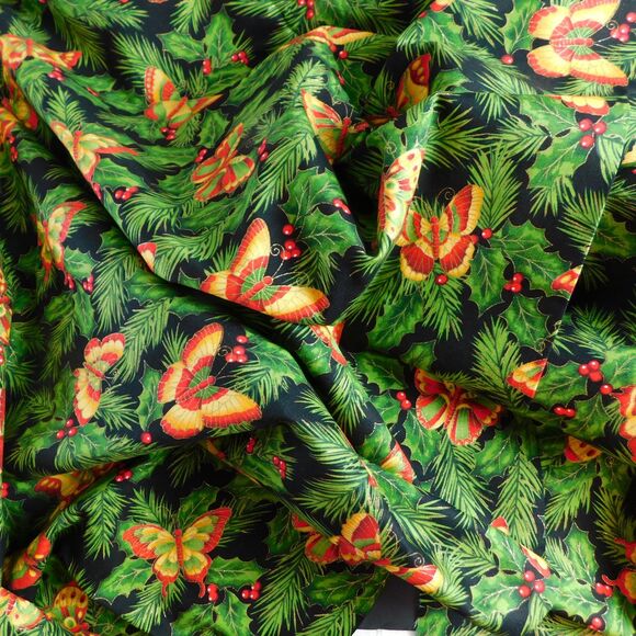 Christmas Cotton Fabric Traditions Quilting Butterflies Holly Black Green 2.6 yd - Picture 4 of 8